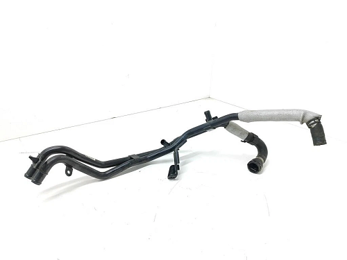 7P6 121 070 AJ . 7P6 121 070 BM Trubka chladicího prostředku s hadicí chladicího prostředku VW Touareg 2 7P 2013