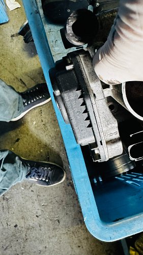 Škrticí Klapka 058133063H 91330661001