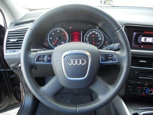 8R0 880 201 Airbag řidiče   Audi A3 8P0 / Q5 8R0