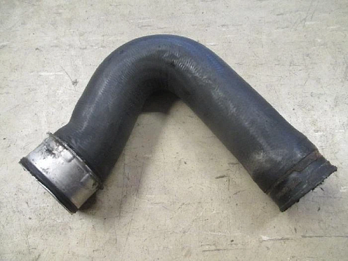 1K0 145 845  Golf 5 V  GTI 1K1 BWA - tlaková hadice hadice plnicího vzduchu 1KO145845  sací potrubí 