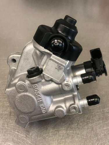 03L 130 755 / 03L 130 755 R cerpadlo vysokotlakove cerpadlo vysokotlakove ventil magneticky