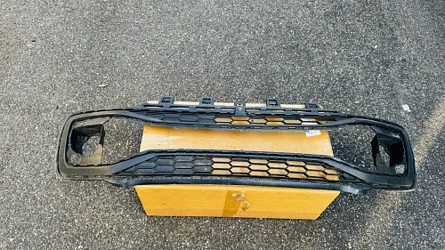 Originální mřížka předního nárazníku VW Up 1S Facelift 1S0853677F