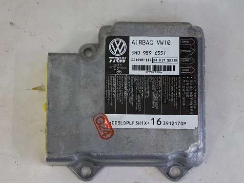 AIRBAG VW10 Řídicí jednotka airbagu Volkswagen Passat CC, rok výroby 2012