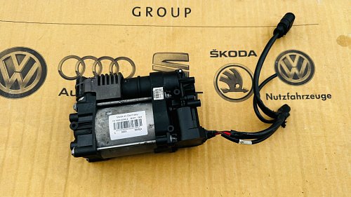 7L0 616 006 H  Kompresor vzduchového pérování s ventilem  VW Touareg CAYENNE  7LO 616 006 H  Vzduchové odpružení