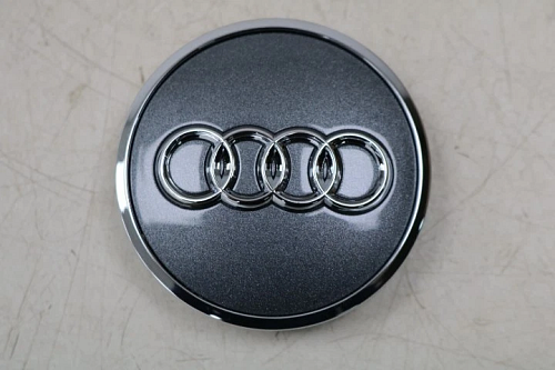 8W0 601 170 kryty nábojů krytů nábojů AUDI 60mm 8WO601170 JG3  seda grafit  NOVÉ