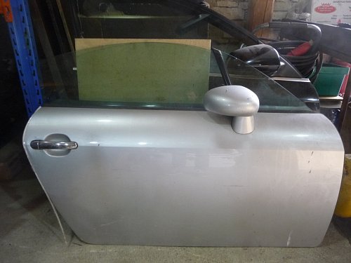 8N0 857 528  vnějšího zrcátko pravé přední venkovní  10/98-08/02 GRU zakladovane Audi TT Road. 1,8 qu. ATT Výrobní datum 02.11.1999